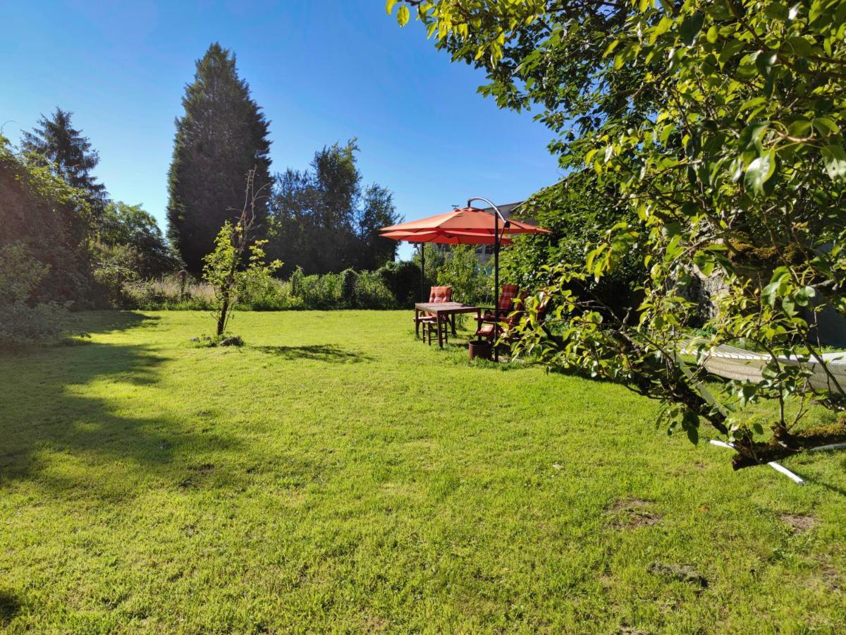 Number 22 - Le Dorat - Apartment One With Garden & Free Parking Экстерьер фото