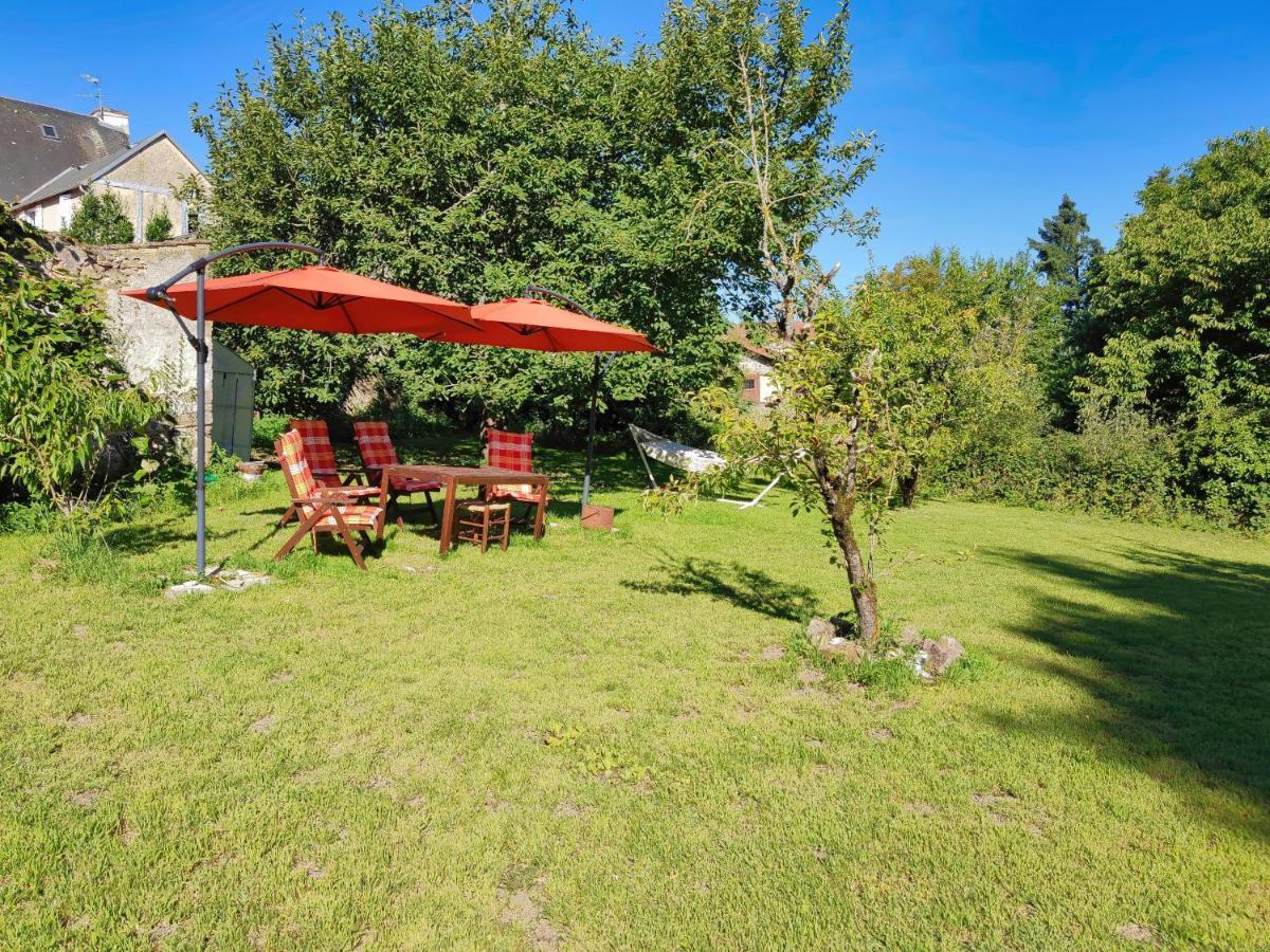 Number 22 - Le Dorat - Apartment One With Garden & Free Parking Экстерьер фото